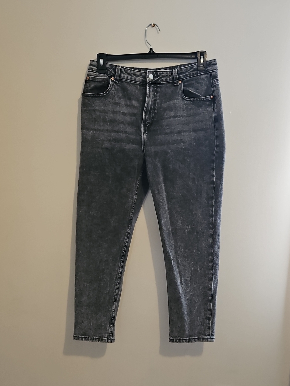 Women's Washed Black High-Rise Jeans